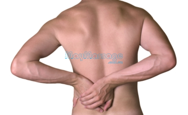 Đau nhức cột sống lưng dưới ở nam giới sẽ có cảm giác đau nhói và khó chịu 