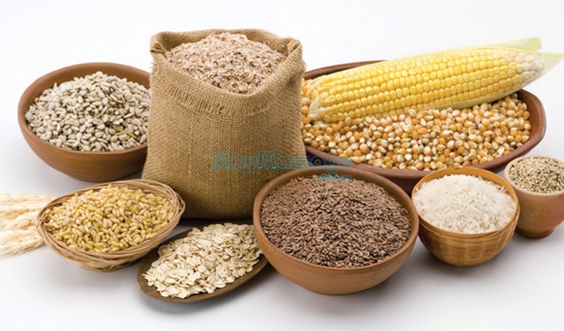 Bổ sung ngũ cốc nguyên hạt để cung cấp nhiều chất dinh dưỡng cho cơ thể làm cơn đau đầu tan biến nhanh
