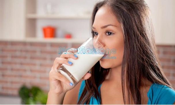 Uống sữa làm quá trình giải độc chậm hơn